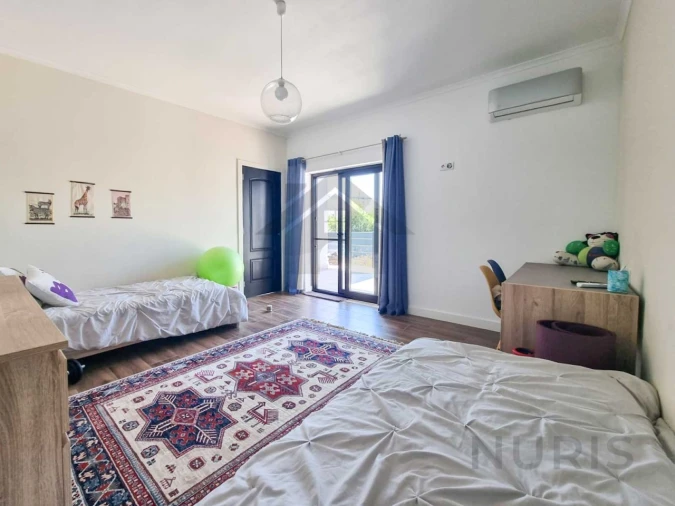 Moradia T5 para Venda em Estômbar e Parchal Foto 29