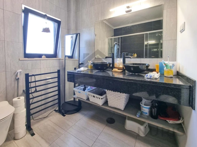 Moradia T5 para Venda em Estômbar e Parchal Foto 51