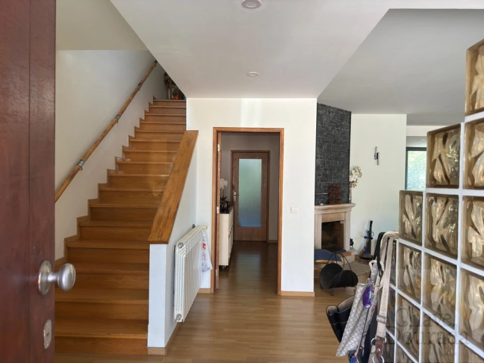 Moradia T4 para Venda em Santa Clara e Castelo Viegas Foto 4