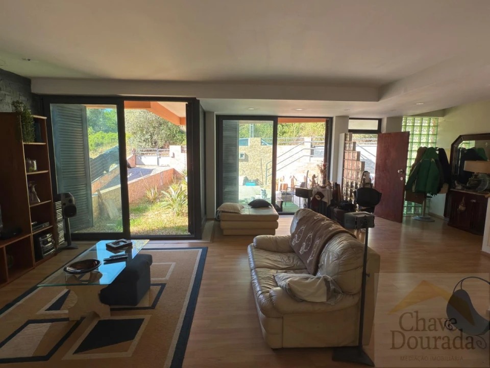 Moradia T4 para Venda em Santa Clara e Castelo Viegas Foto 5