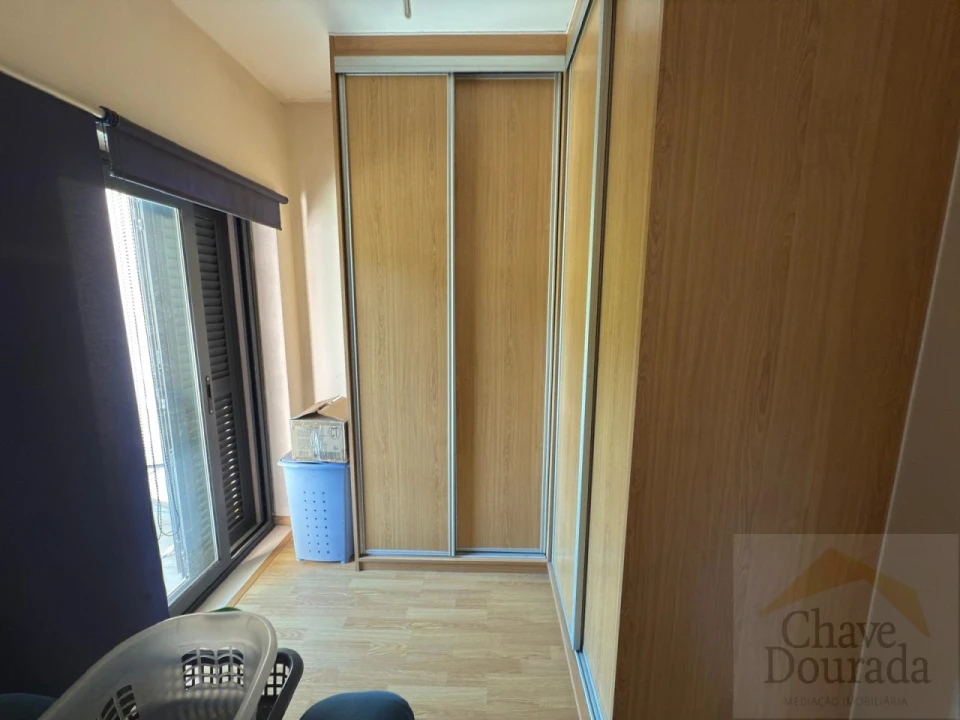 Moradia T4 para Venda em Santa Clara e Castelo Viegas Foto 18