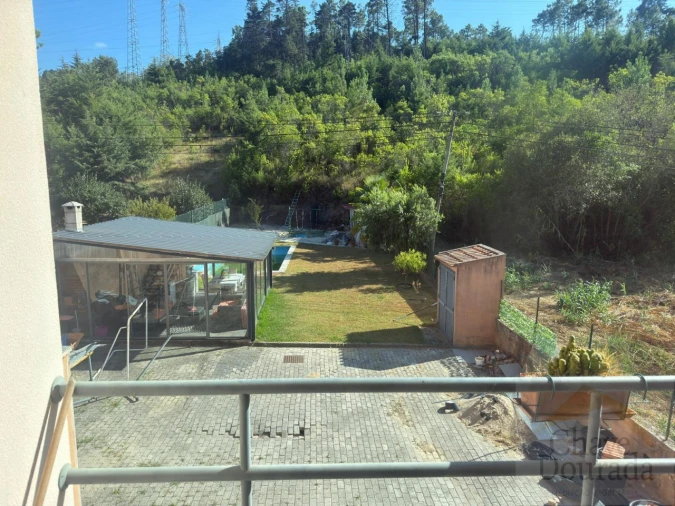 Moradia T4 para Venda em Santa Clara e Castelo Viegas Foto 10