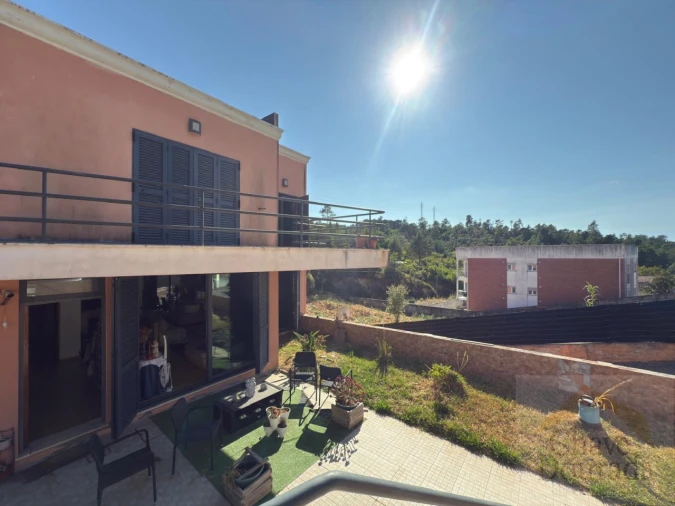 Moradia T4 para Venda em Santa Clara e Castelo Viegas Foto 11