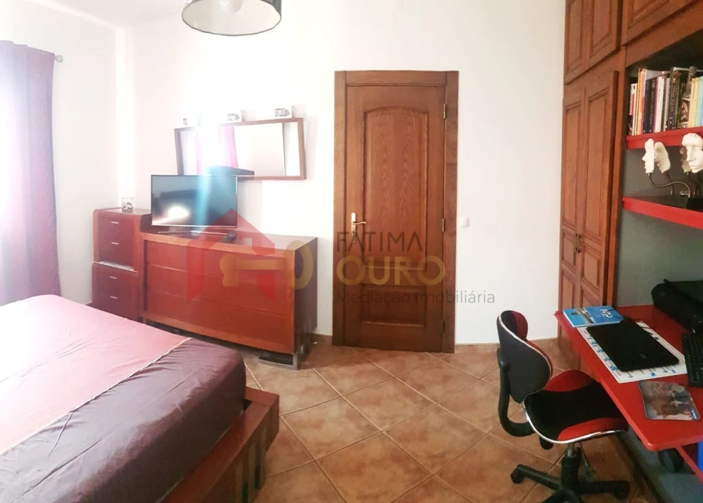 Quinta T3 para Venda em Nossa Senhora da Expectação Foto 29