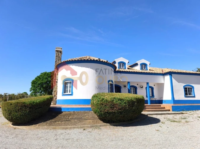 Quinta T3 para Venda em Nossa Senhora da Expectação Foto 7