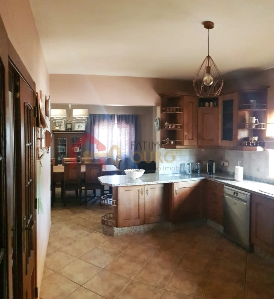 Quinta T3 para Venda em Nossa Senhora da Expectação Foto 17