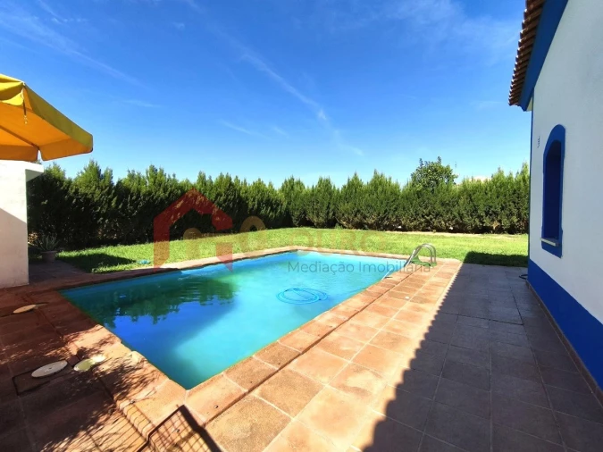 Quinta T3 para Venda em Nossa Senhora da Expectação Foto 13