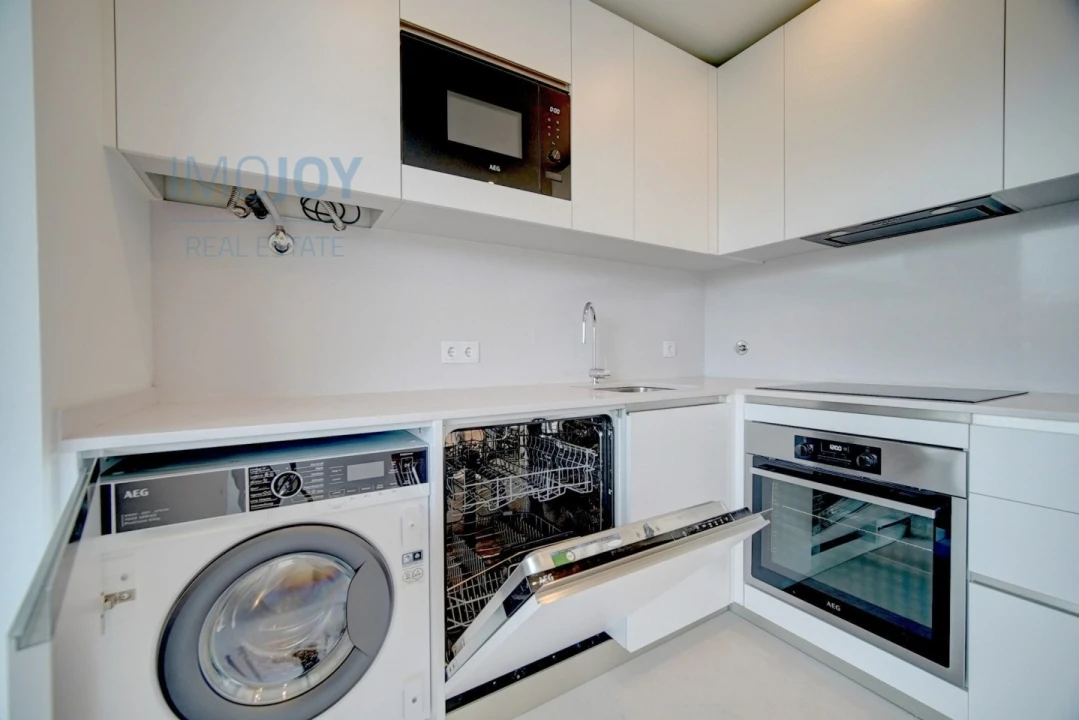 Apartamento T4 para Arrendamento em Algés, Linda-A-Velha e Cruz Quebrada-Dafundo Foto 10