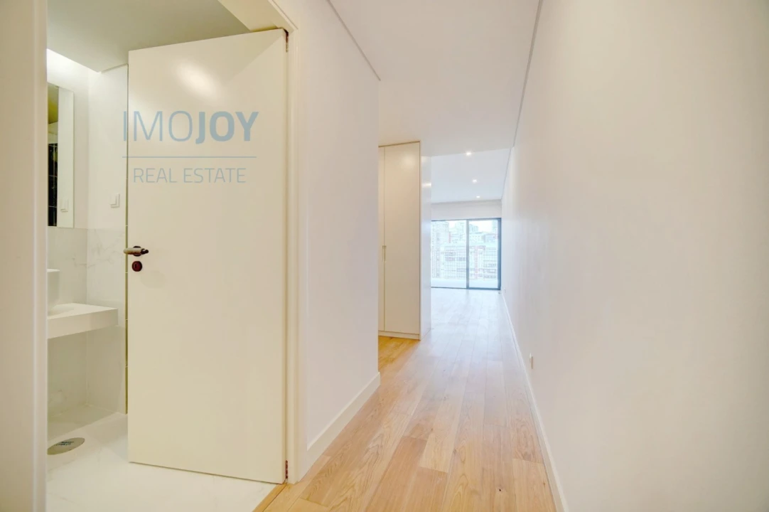 Apartamento T4 para Arrendamento em Algés, Linda-A-Velha e Cruz Quebrada-Dafundo Foto 18