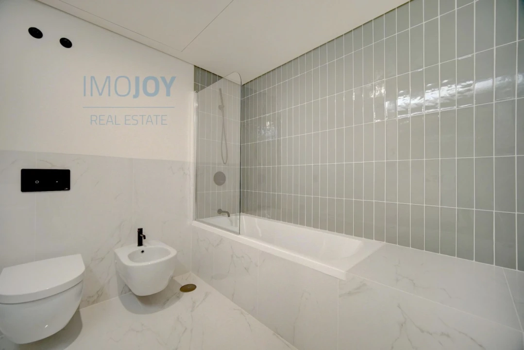 Apartamento T4 para Arrendamento em Algés, Linda-A-Velha e Cruz Quebrada-Dafundo Foto 29