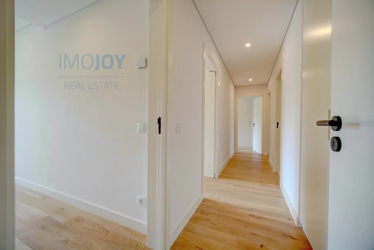 Apartamento T4 para Arrendamento em Algés, Linda-A-Velha e Cruz Quebrada-Dafundo Foto 15