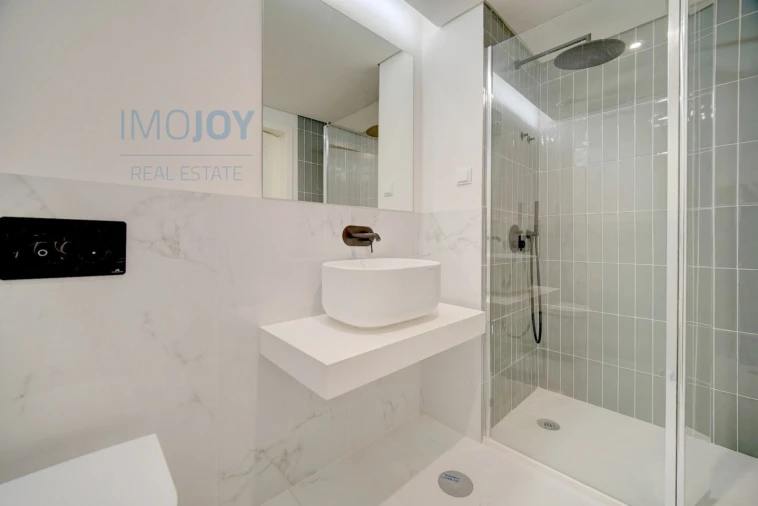 Apartamento T4 para Arrendamento em Algés, Linda-A-Velha e Cruz Quebrada-Dafundo Foto 20