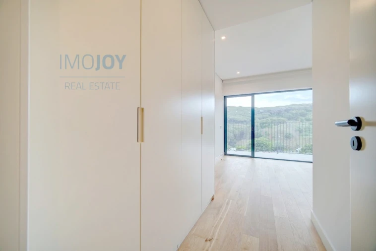 Apartamento T4 para Arrendamento em Algés, Linda-A-Velha e Cruz Quebrada-Dafundo Foto 27