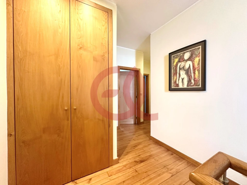 Moradia T3 para Venda em Santa Maria Maior e Monserrate e Meadela Foto 12