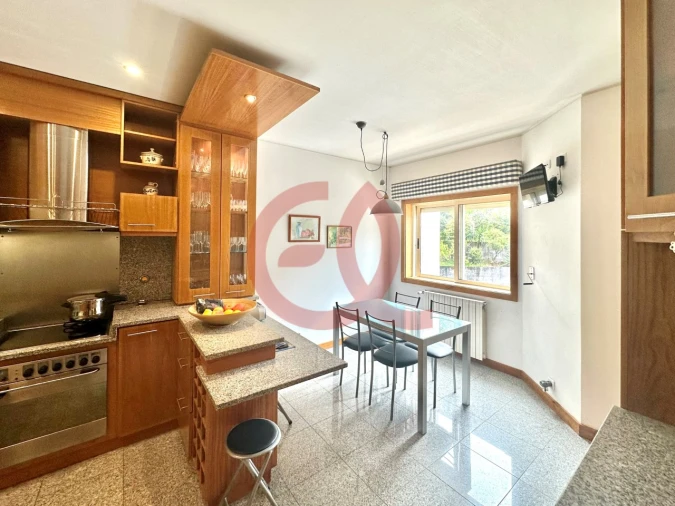 Moradia T3 para Venda em Santa Maria Maior e Monserrate e Meadela Foto 9