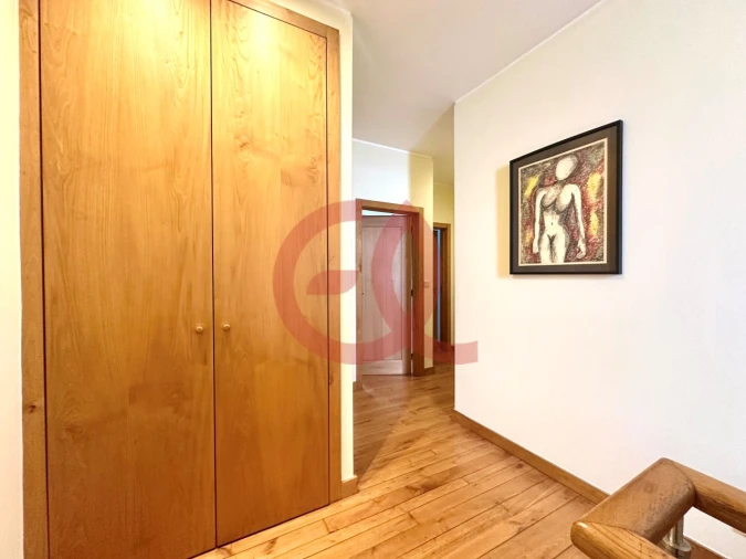 Moradia T3 para Venda em Santa Maria Maior e Monserrate e Meadela Foto 12