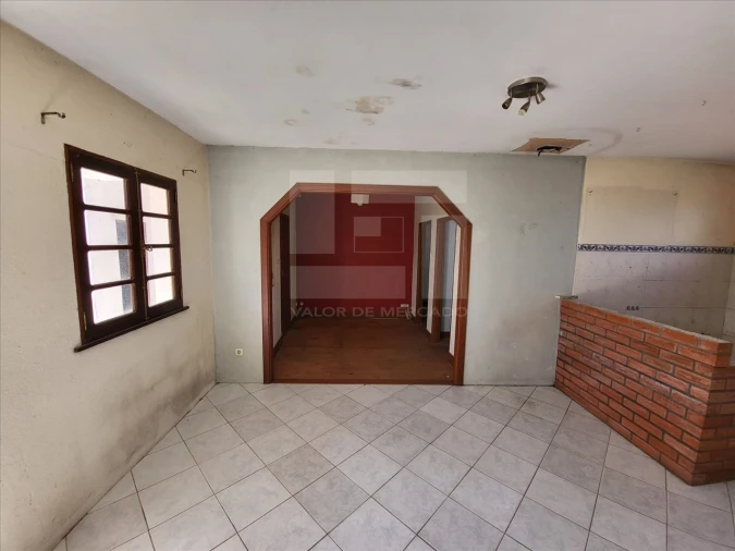 Moradia T2 para Venda em Pinheiro de Azere Foto 17