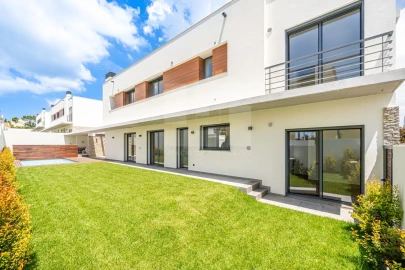 Moradia T4 para Venda em Alcabideche