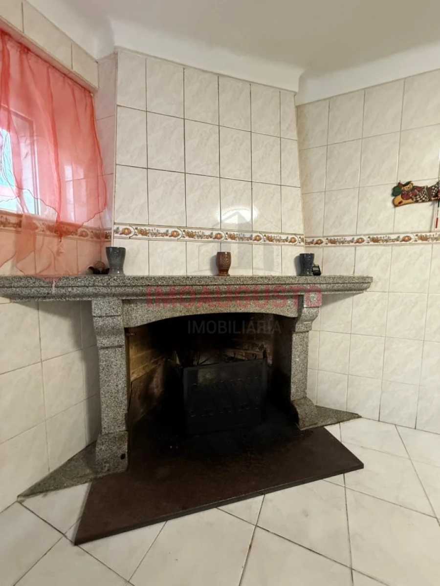 Moradia T3 para Arrendamento em Souto Foto 5