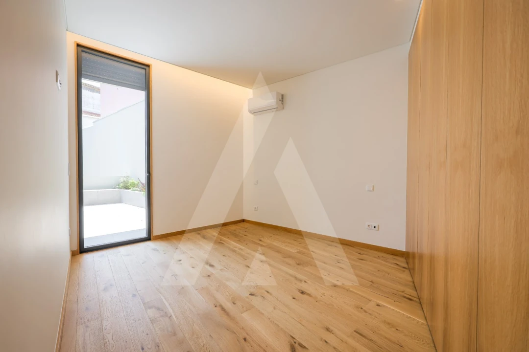 Apartamento T2 para Venda em Glória e Vera Cruz Foto 22