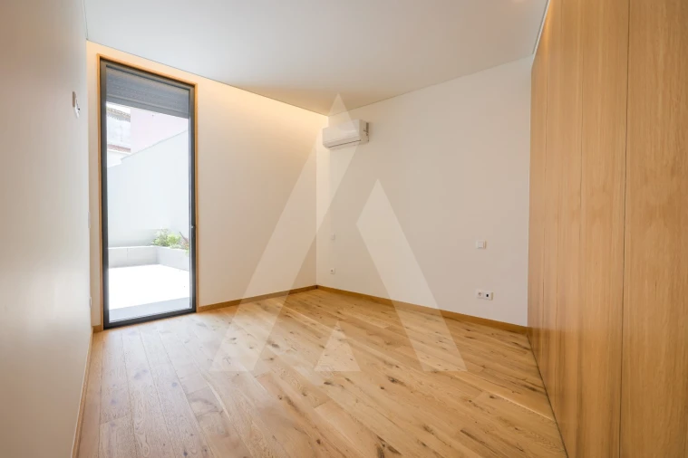 Apartamento T2 para Venda em Glória e Vera Cruz Foto 22