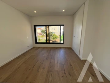 Moradia T4 para Venda em Loures