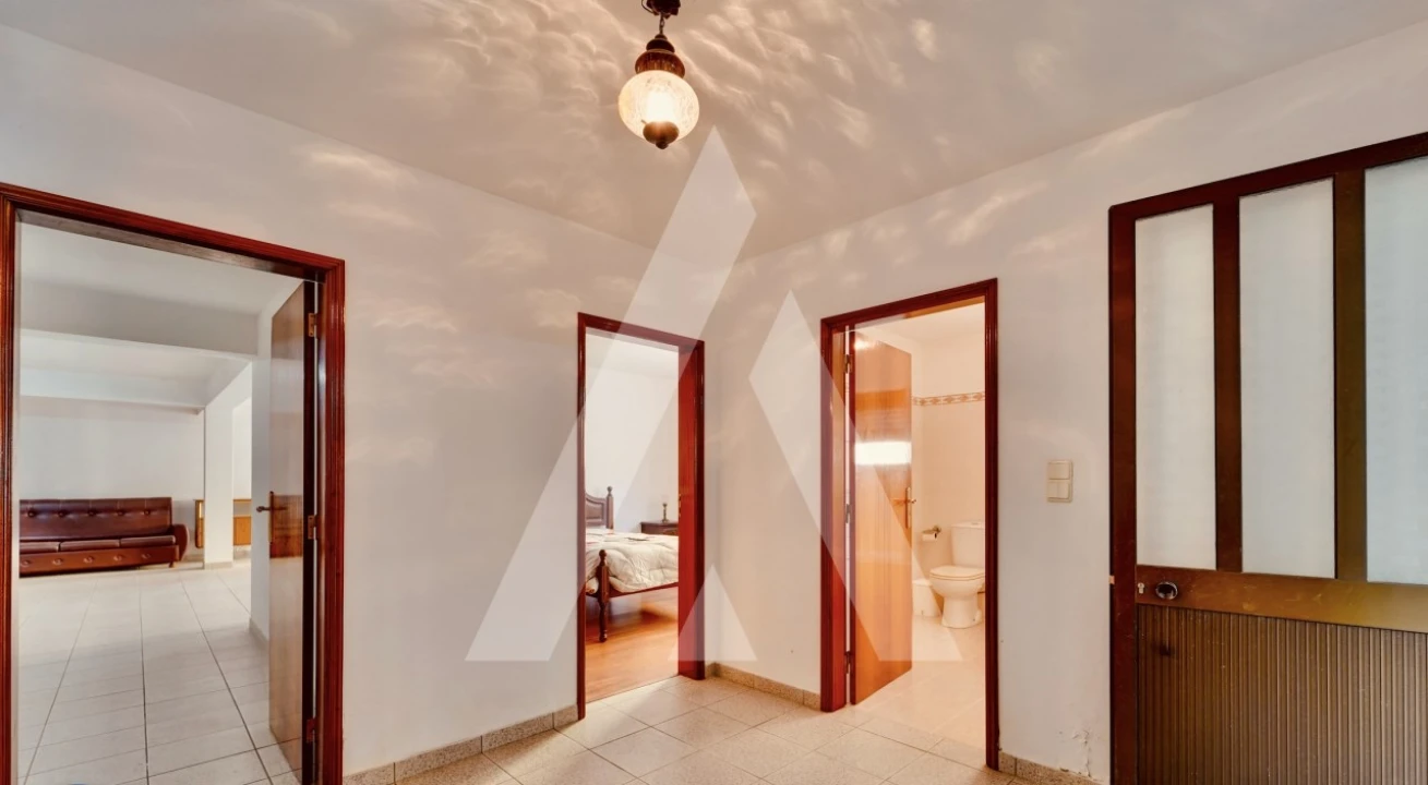 Moradia T4 para Venda em Oliveirinha Foto 9