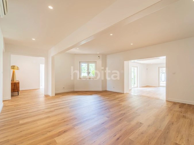 Moradia T4 para Venda em Salvaterra de Magos e Foros de Salvaterra Foto 10