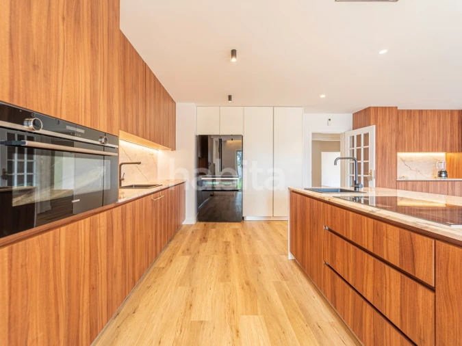 Moradia T4 para Venda em Salvaterra de Magos e Foros de Salvaterra Foto 9