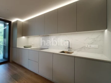 Apartamento T4 para Venda em Santa Marinha e São Pedro da Afurada