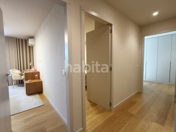 Apartamento T4 para Venda em Santa Marinha e São Pedro da Afurada