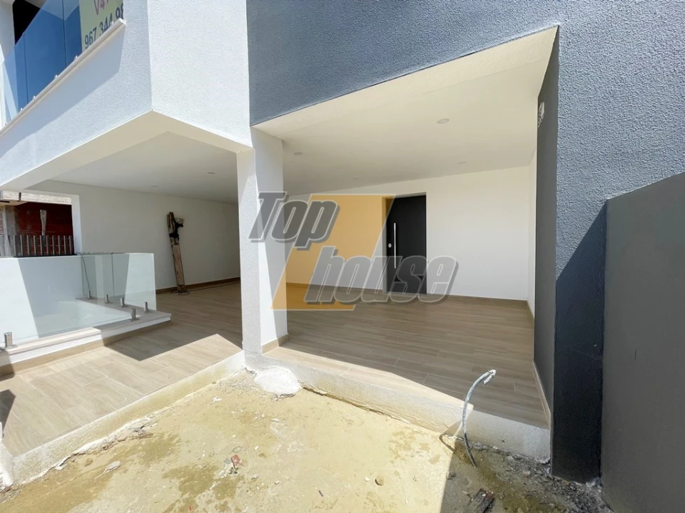 Moradia T4 para Venda em Caparica e Trafaria Foto 43