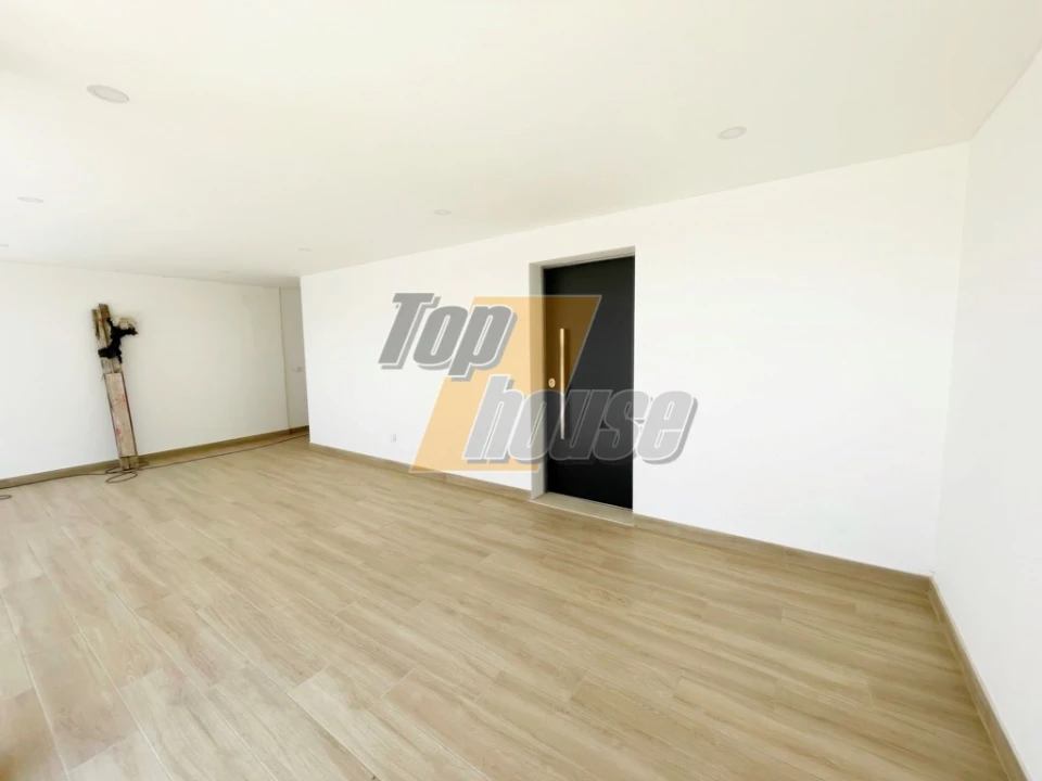 Moradia T4 para Venda em Caparica e Trafaria Foto 44