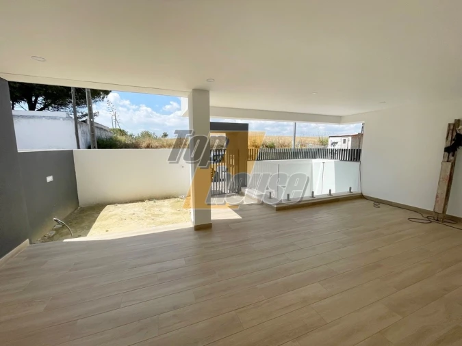 Moradia T4 para Venda em Caparica e Trafaria Foto 41