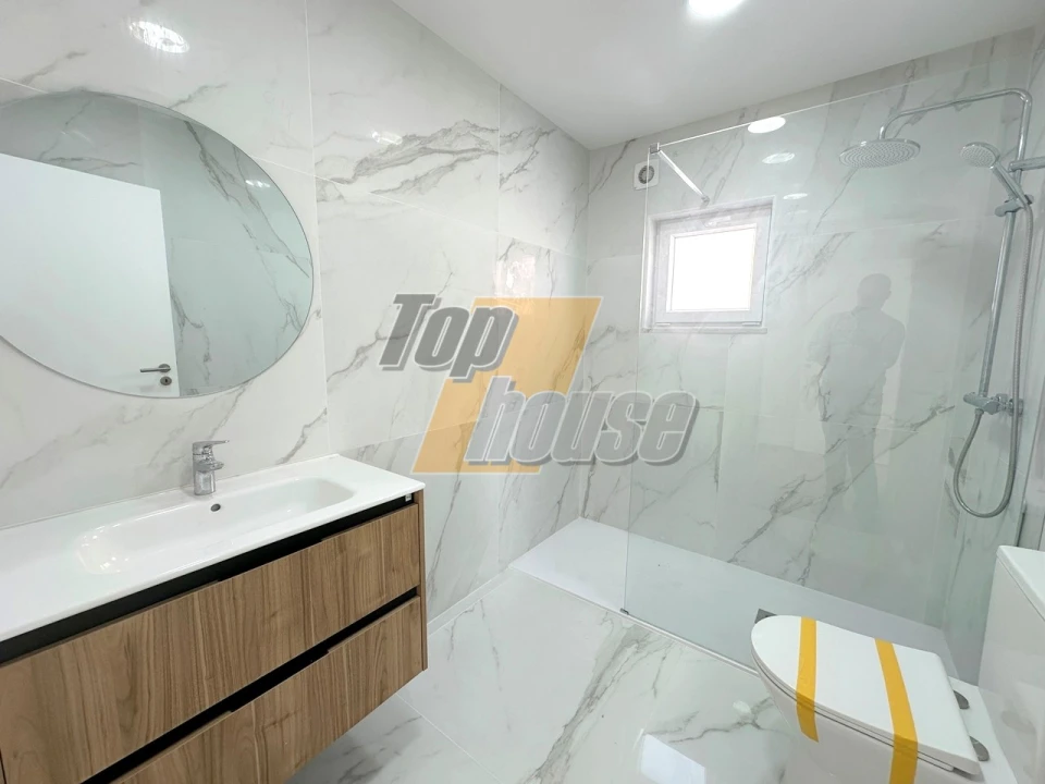 Moradia T3 para Venda em Charneca de Caparica e Sobreda Foto 9