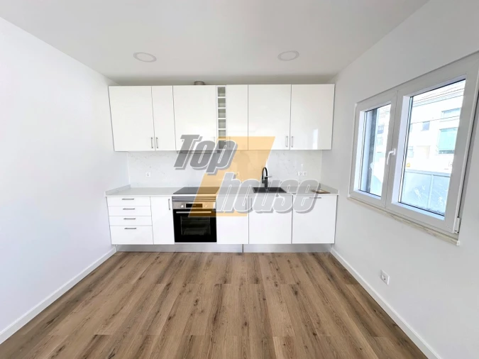 Moradia T3 para Venda em Charneca de Caparica e Sobreda Foto 4