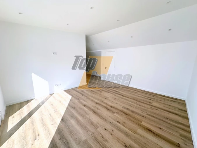 Moradia T3 para Venda em Charneca de Caparica e Sobreda Foto 16