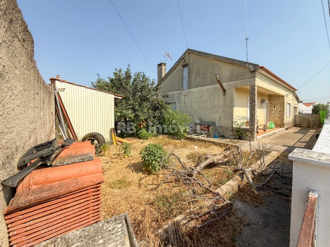 Moradia T2 para Venda em Paialvo Foto 23