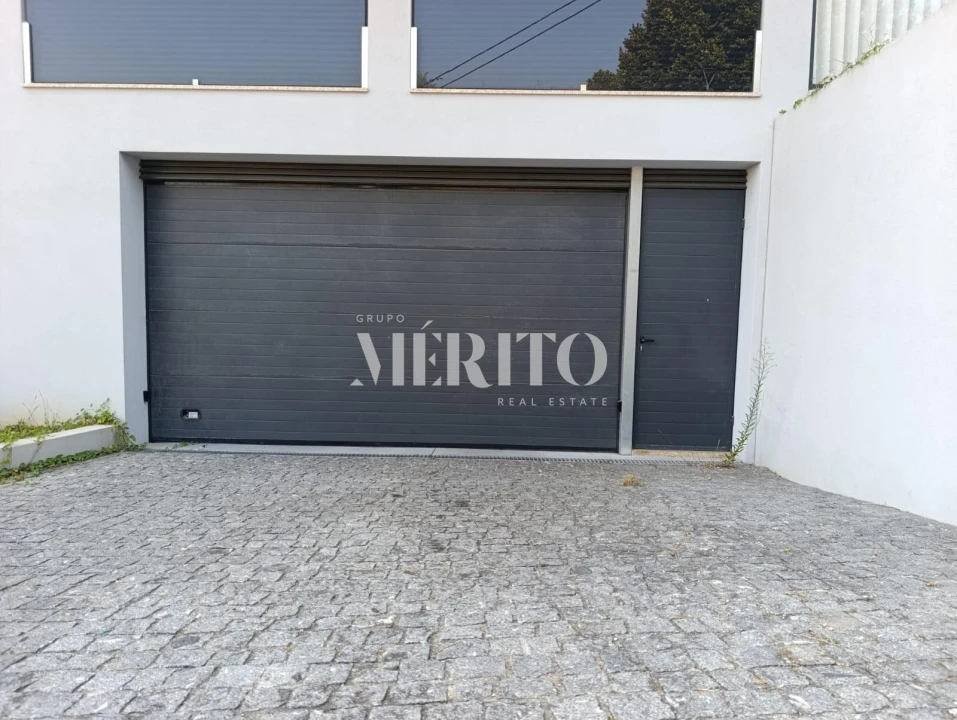 Loja para Venda em Gualtar Foto 4