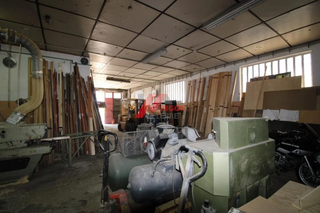 Armazém para Arrendamento em Bougado (São Martinho e Santiago) Foto 14