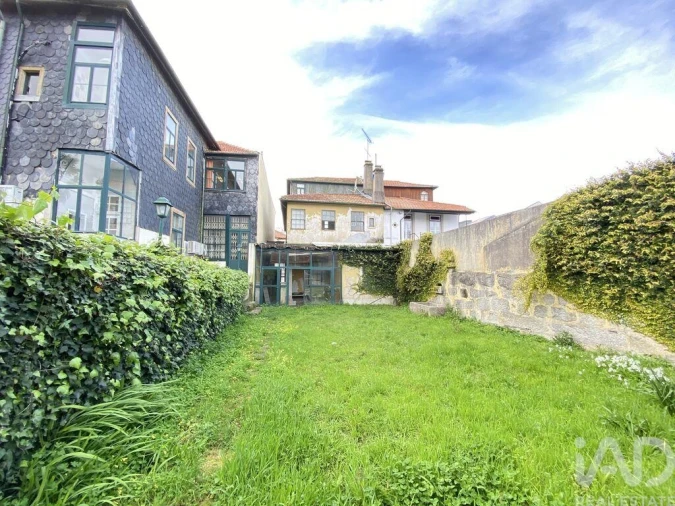 Moradia T3 para Venda em Lordelo do Ouro e Massarelos Foto 23