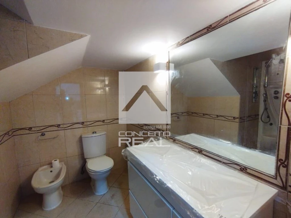 Moradia T3 para Venda em Nine Foto 12