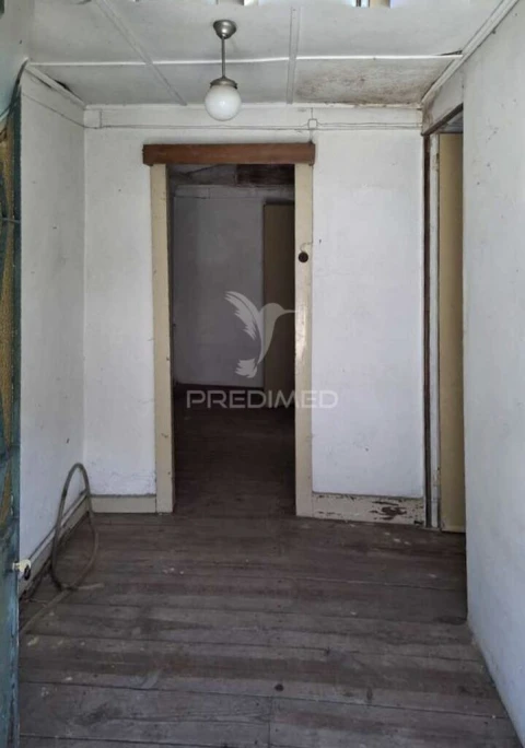 Moradia T2 para Venda em Vila Cova da Lixa e Borba de Godim