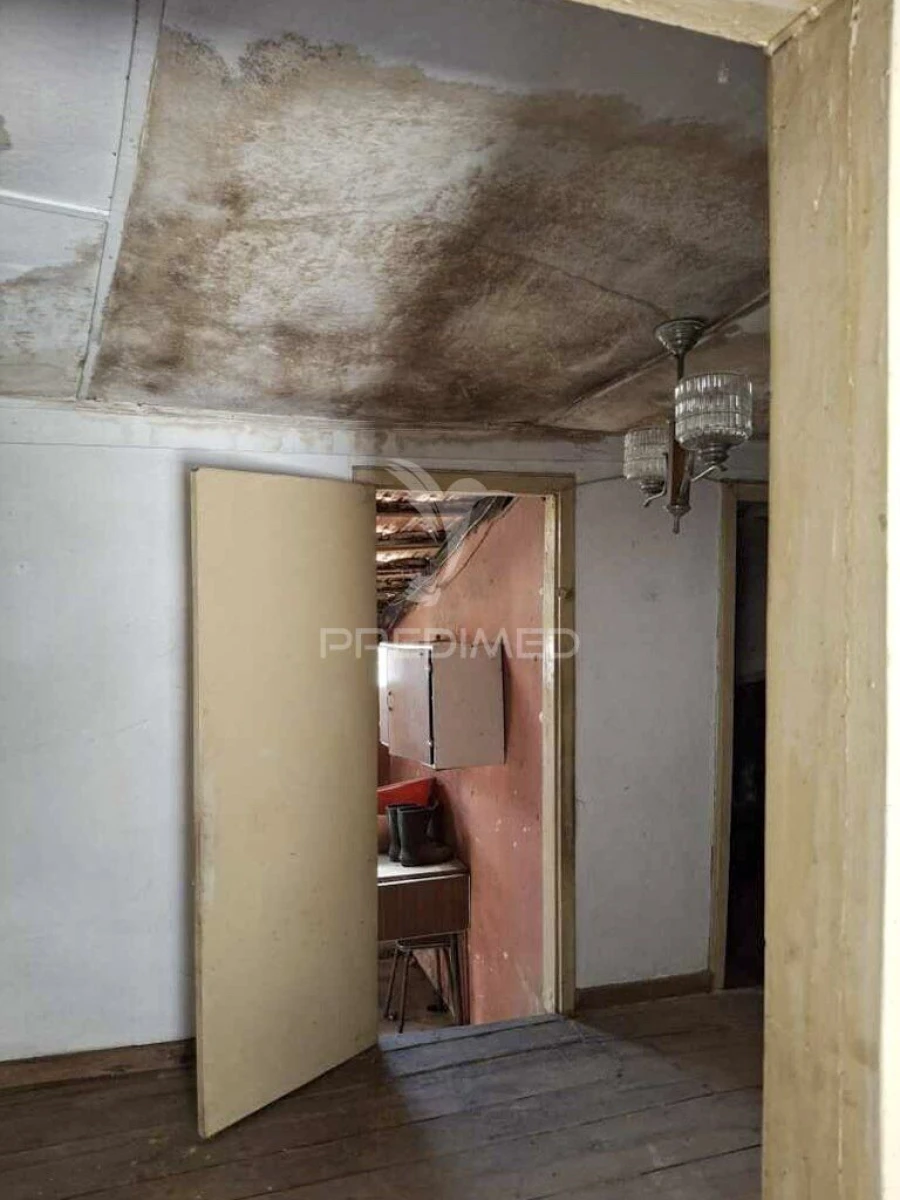 Moradia T2 para Venda em Vila Cova da Lixa e Borba de Godim Foto 3
