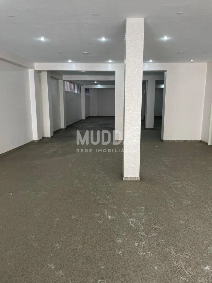 Loja para Venda em Fajões Foto 3