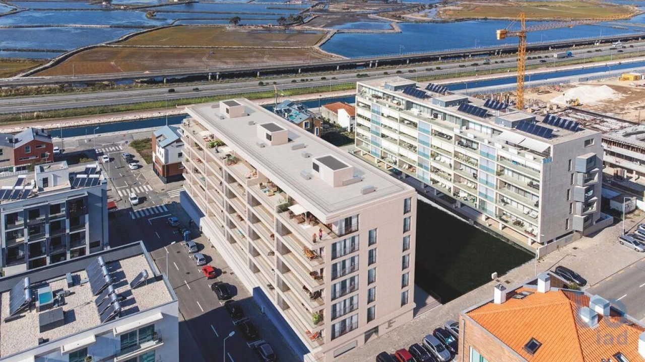 Apartamento T2 para Venda em Requeixo, Nossa Senhora de Fátima e Nariz Foto 4