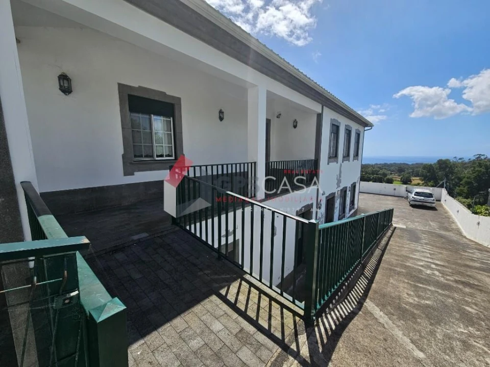 Moradia T4 para Venda em Posto Santo Foto 27