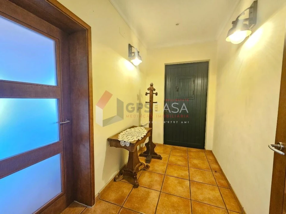 Moradia T4 para Venda em Posto Santo Foto 7