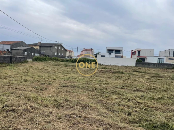 Terreno para Venda em Aver-O-Mar, Amorim e Terroso Foto 2