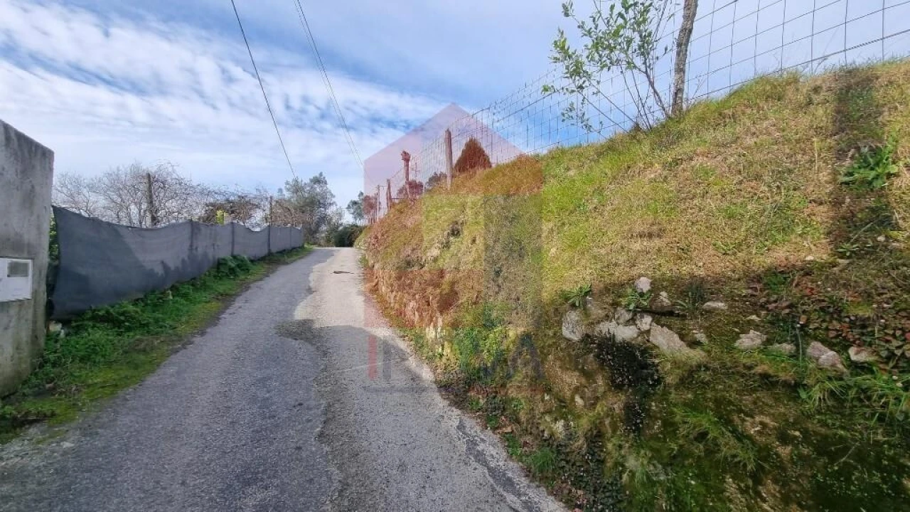 Terreno para Venda em Pico de Regalados, Gondiães e Mós Foto 27